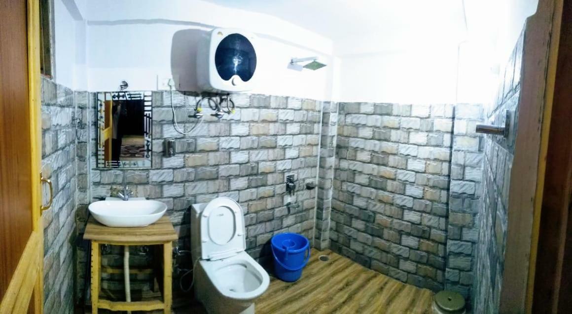 Latoda Eco Lodge Jibhi Bagian luar foto